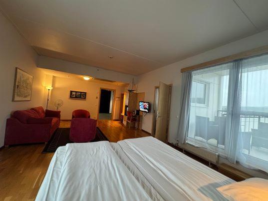 Hotell Arjaeng Bagian luar foto